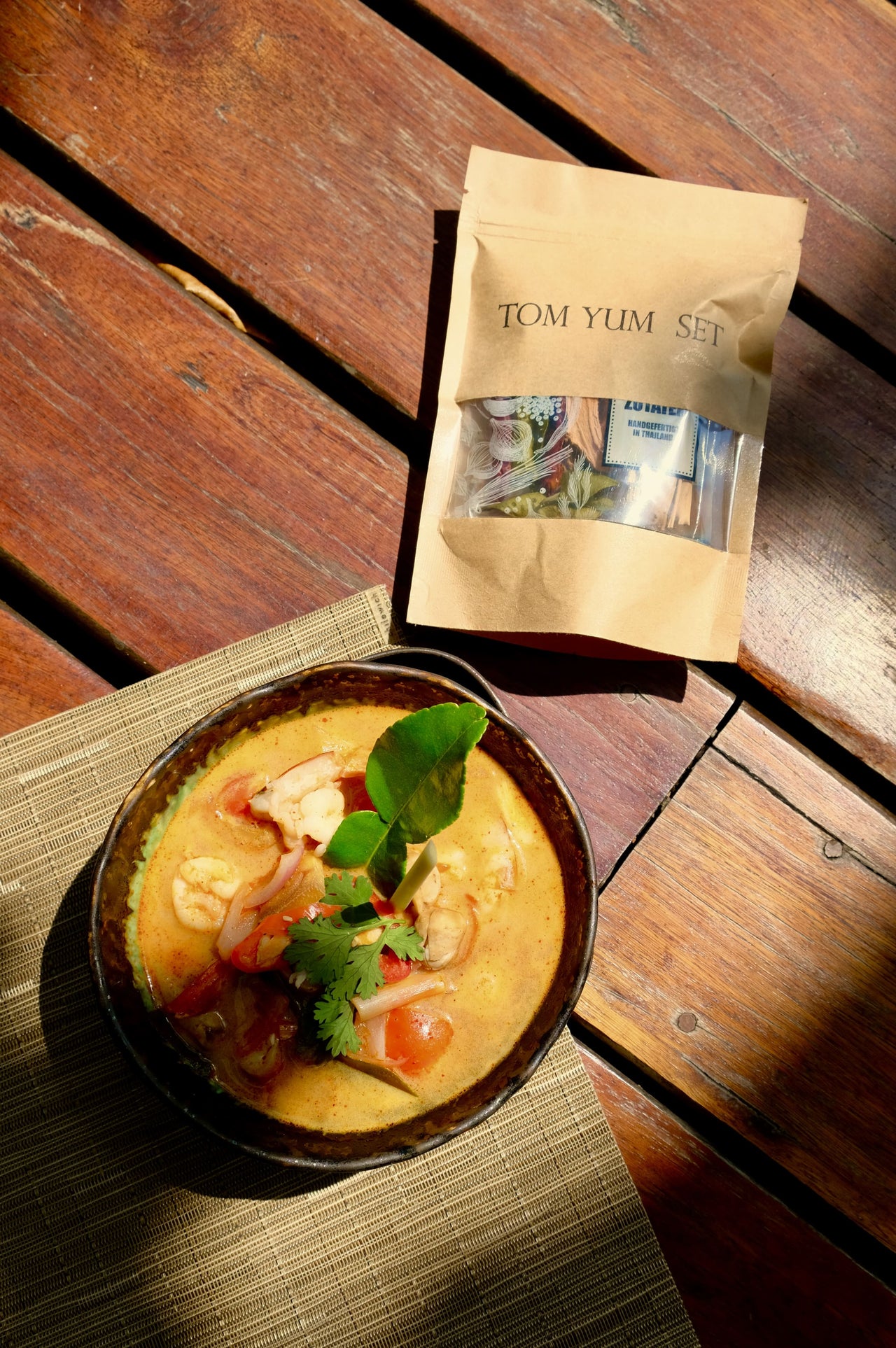 Tom Yum Suppe Sparpackung (für 2-3 Portionen)