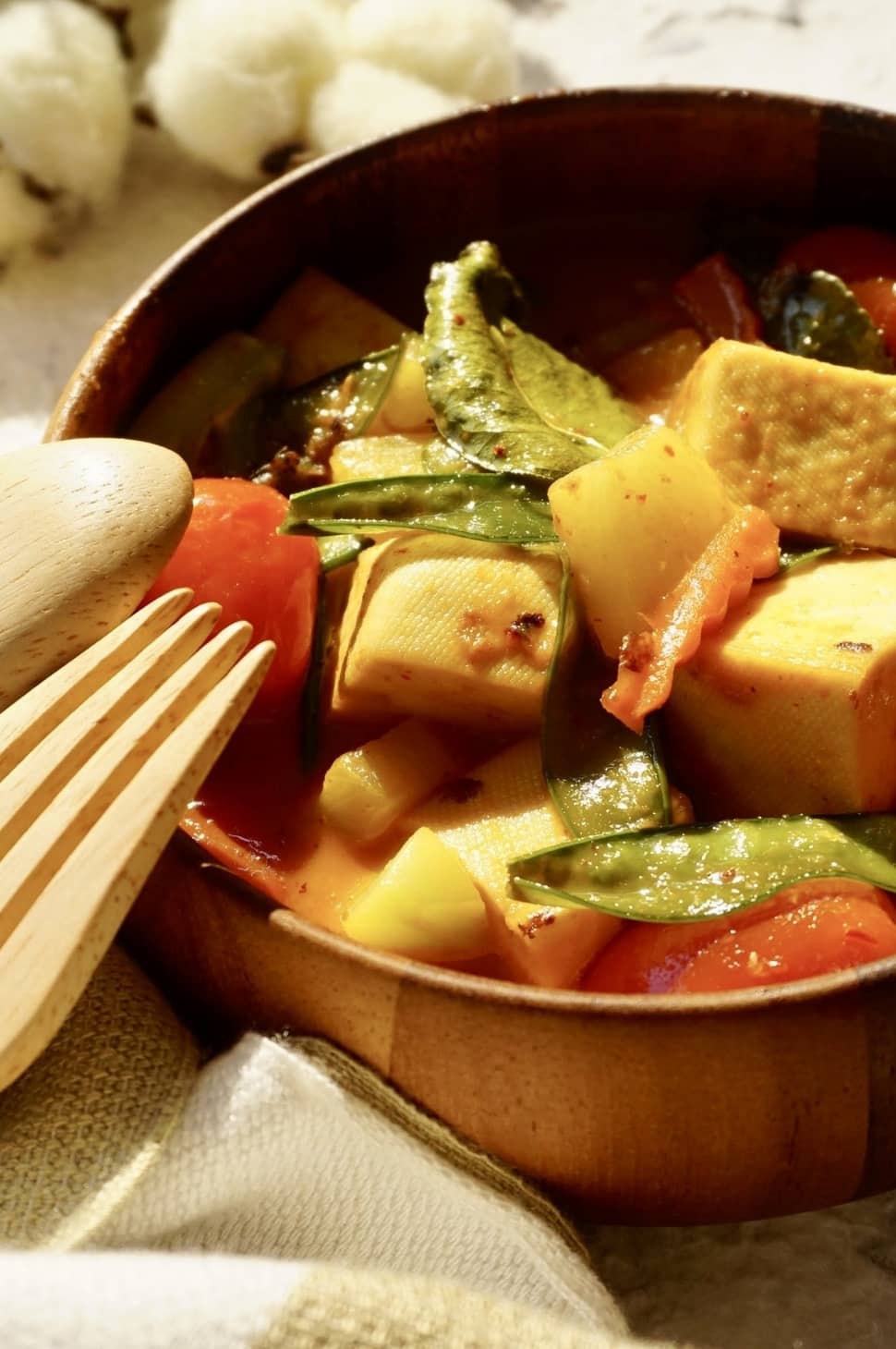 Vegan Rotes Thai Curry Kochbox (für 3-4 Portionen) in der Schilfgrastasche